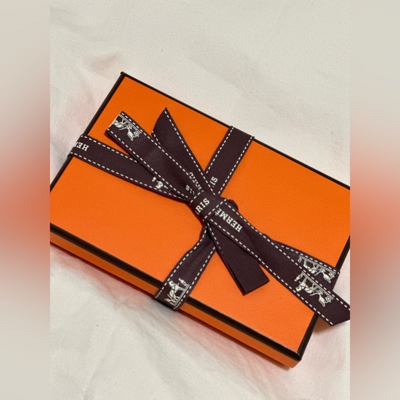 Hermes Calvi Cardholder Etoupe - Picture 3 of 3